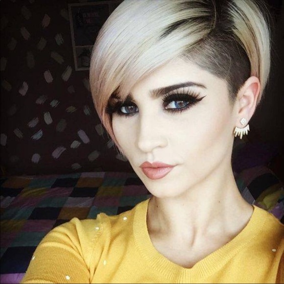 Meet your Posher, Martha - Picture 1 of 1